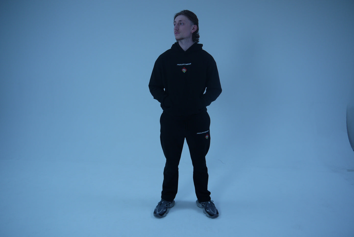 ‘Under The Lights’ Black Set